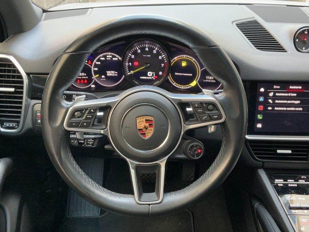 Porsche Cayenne 3.0 e-hybrid tiptronic