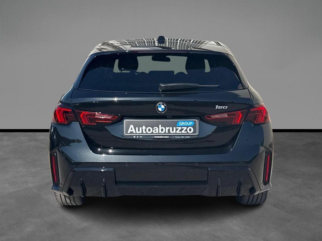 BMW Serie 1 120 48V MSport auto