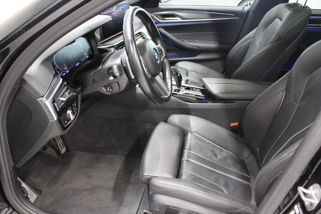 BMW Serie 5 530d Touring mhev 48V xdrive Msport auto