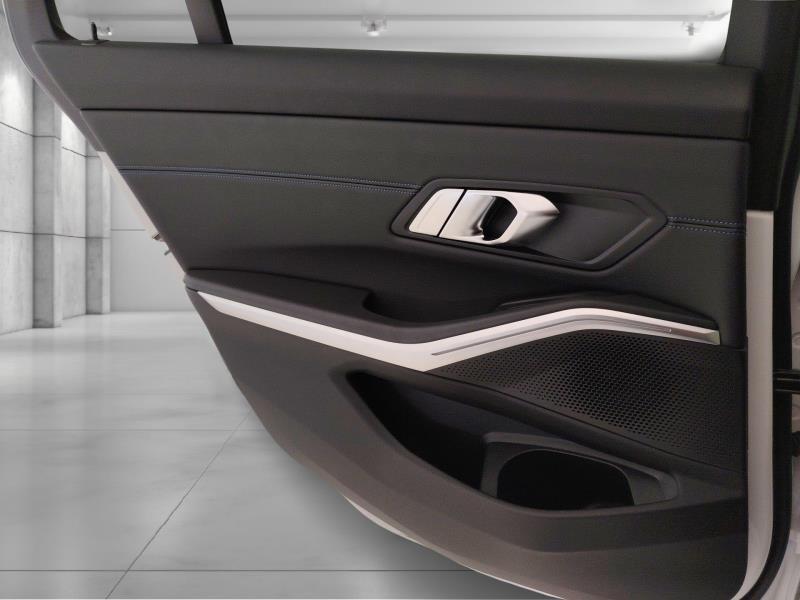 BMW Serie 3 M M340d Touring mhev 48V xdrive M Sport Pro auto