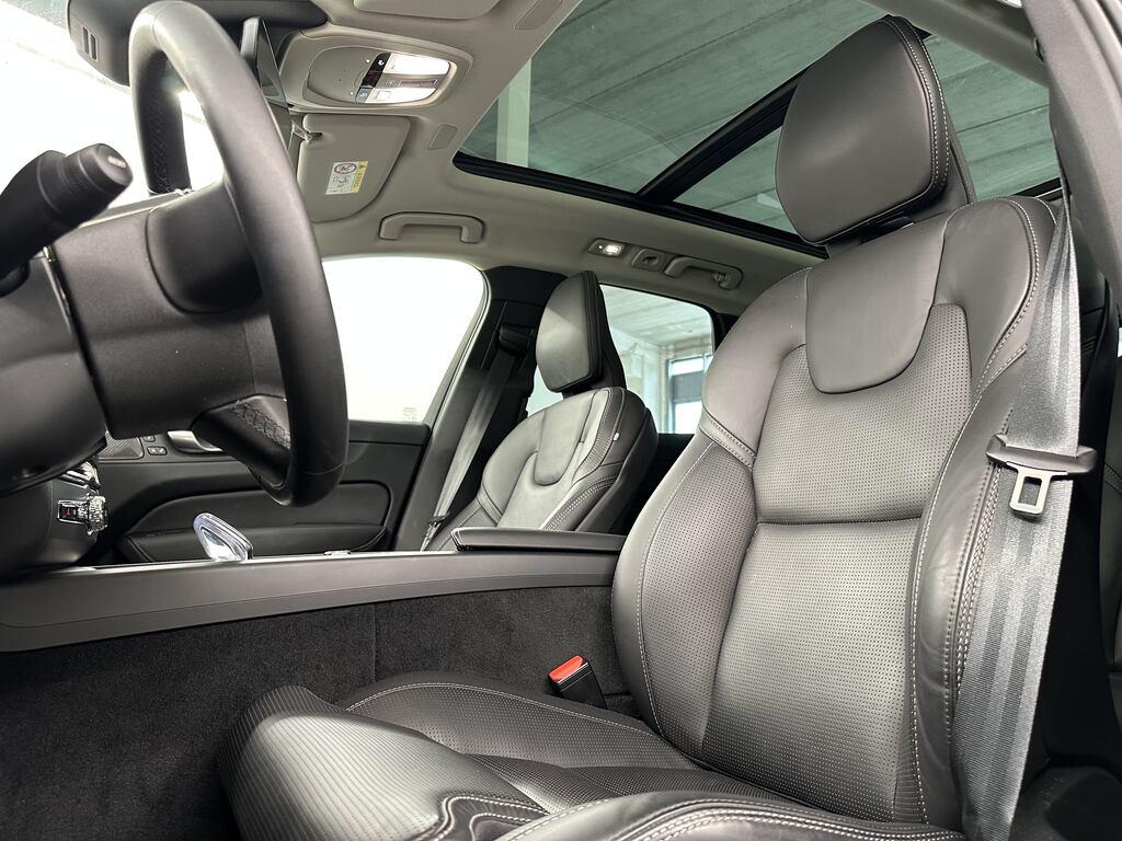 Volvo XC60 2.0 t6 phev Ultra Dark awd auto