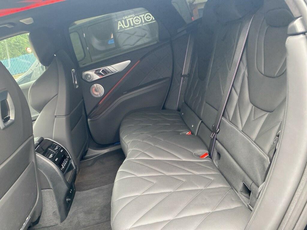 BMW XM 4.4 steptronic