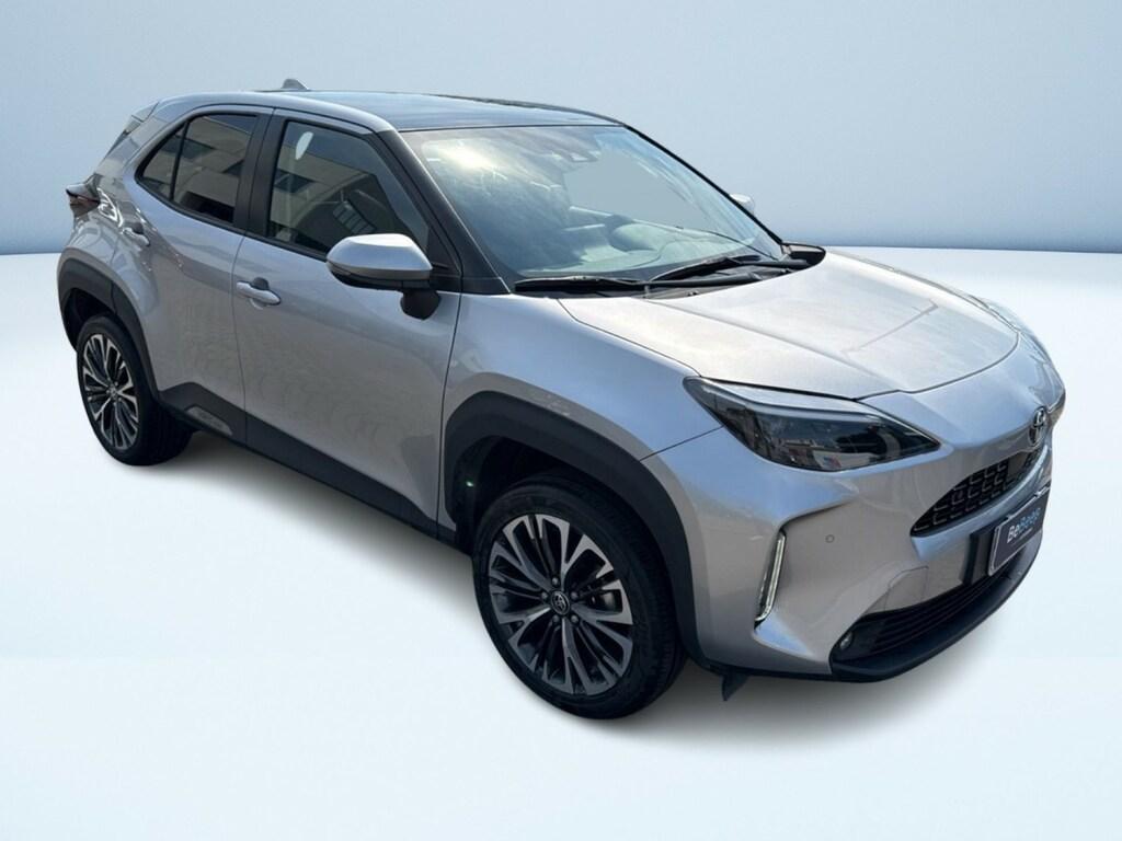 Toyota Yaris Cross 1.5h Lounge fwd 116cv e-cvt