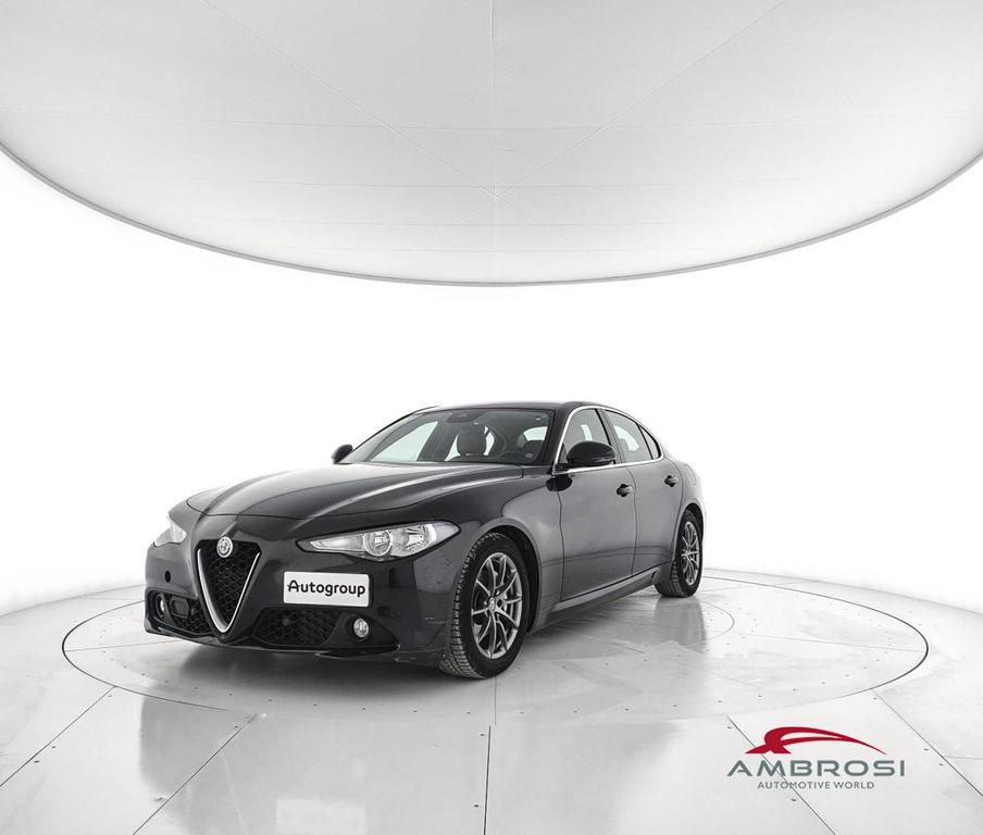 Alfa Romeo Giulia 2.2 t Business Sport Launch Edition 180cv auto