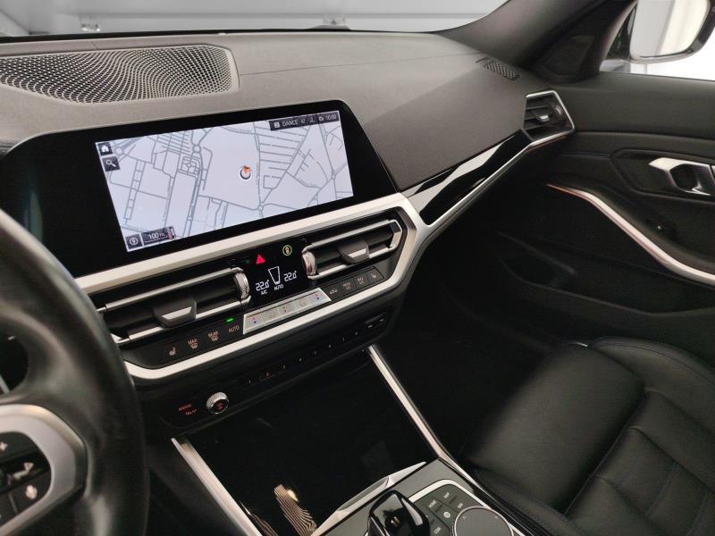 BMW Serie 3 330d Touring mhev 48V xdrive Msport auto