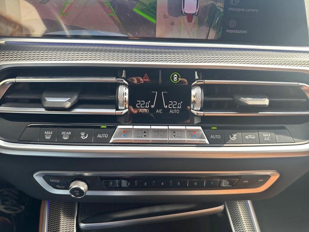 BMW X5 xdrive40d mhev 48V Msport auto