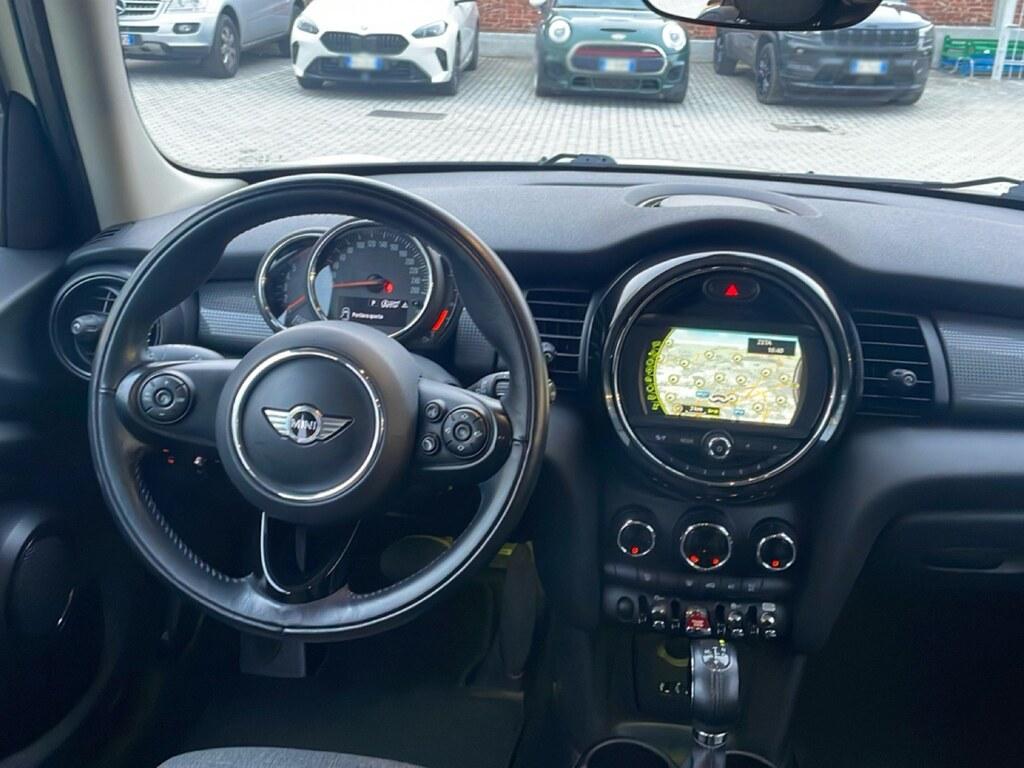 Mini Cooper D 1.5 D Cooper D Hype Auto