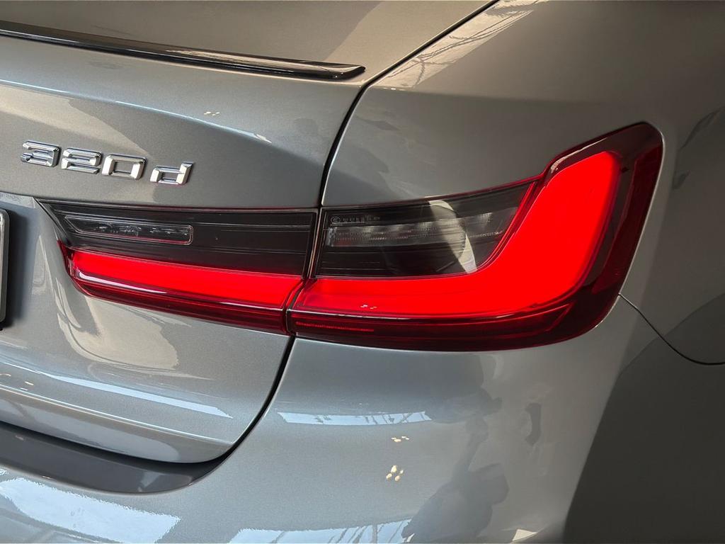 BMW Serie 3 320d mhev 48V xdrive M Sport Pro auto