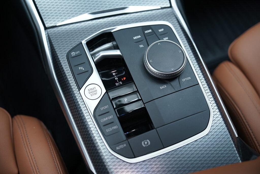 BMW Serie 3 320d Touring mhev 48V Msport auto