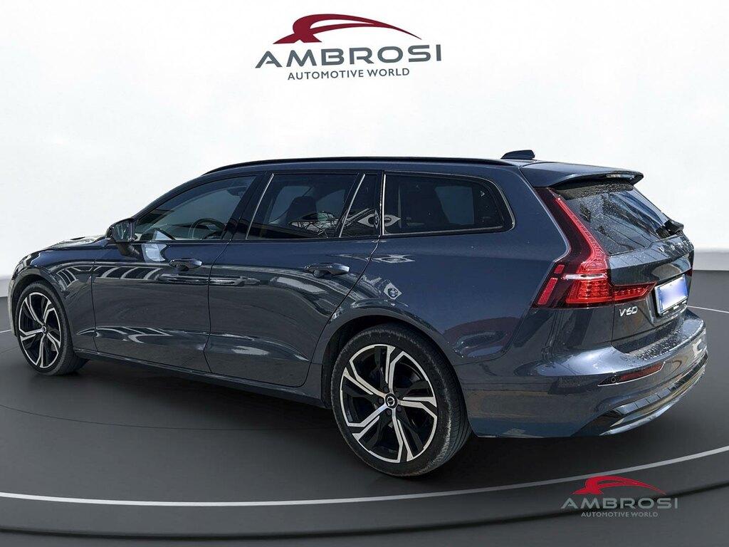 Volvo V60 2.0 b4 Plus Dark auto