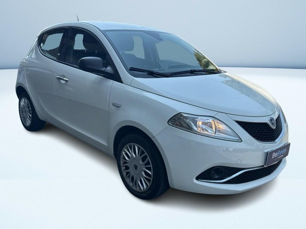 Lancia Ypsilon 1.2 Silver 69cv