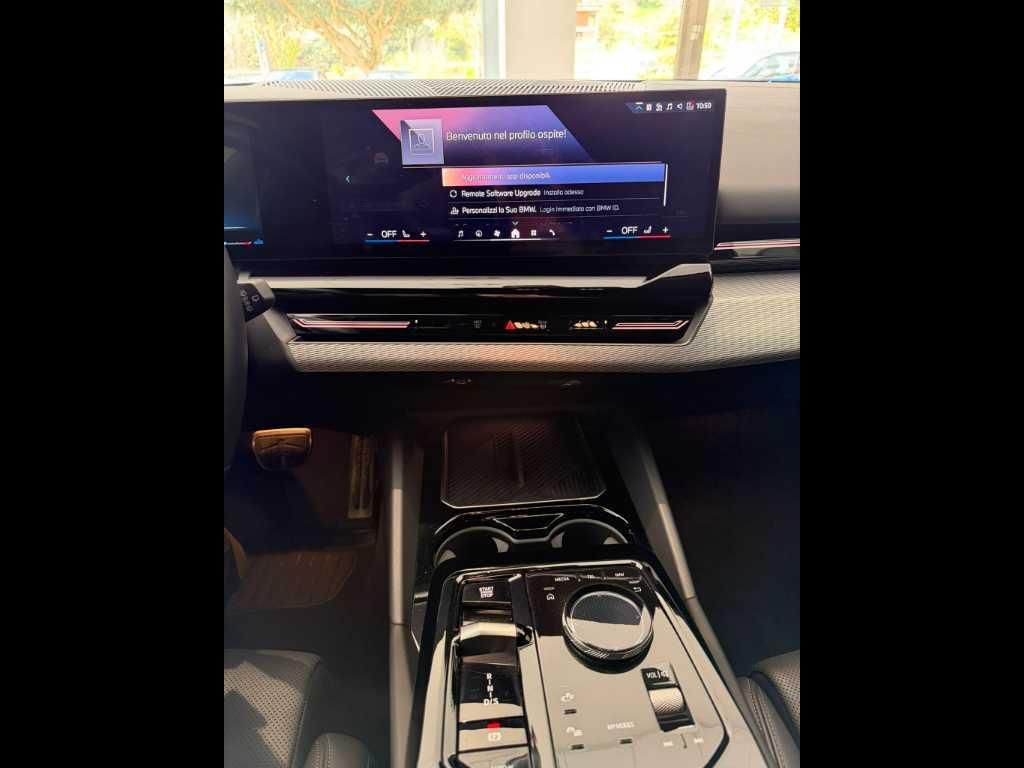 BMW Serie 5 520d Touring 48V xdrive M Sport Pro auto