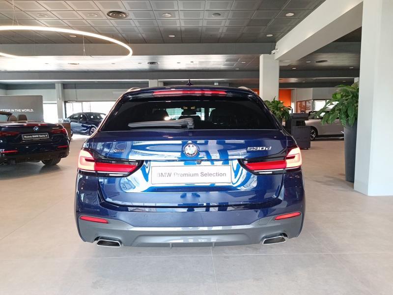 BMW Serie 5 530d Touring mhev 48V xdrive Msport auto