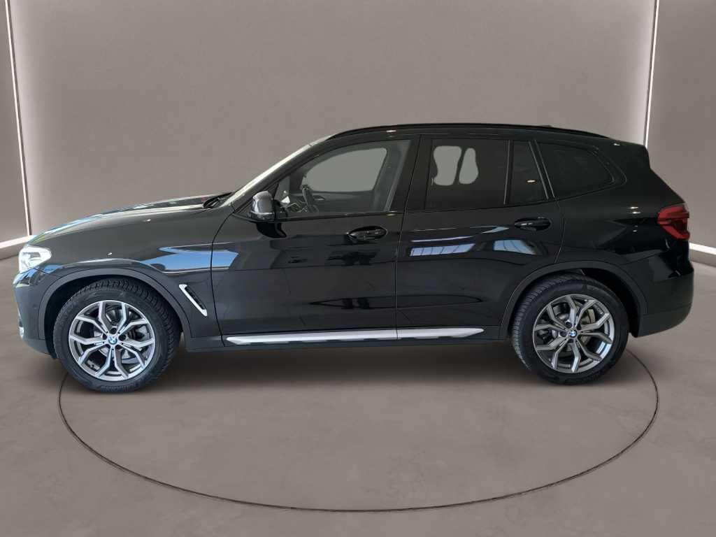 BMW X3 xdrive20d mhev 48V xLine auto