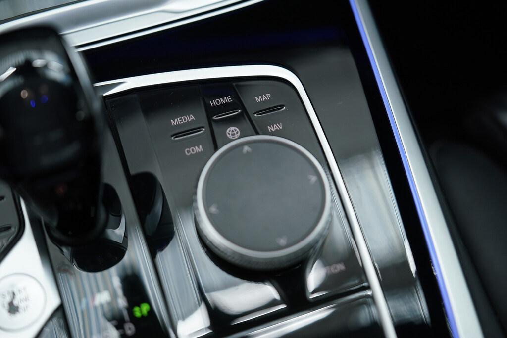BMW X5 M X5 M50d auto