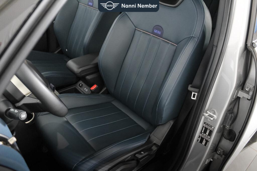 Mini Mini Countryman 2.0 48V D Favoured auto