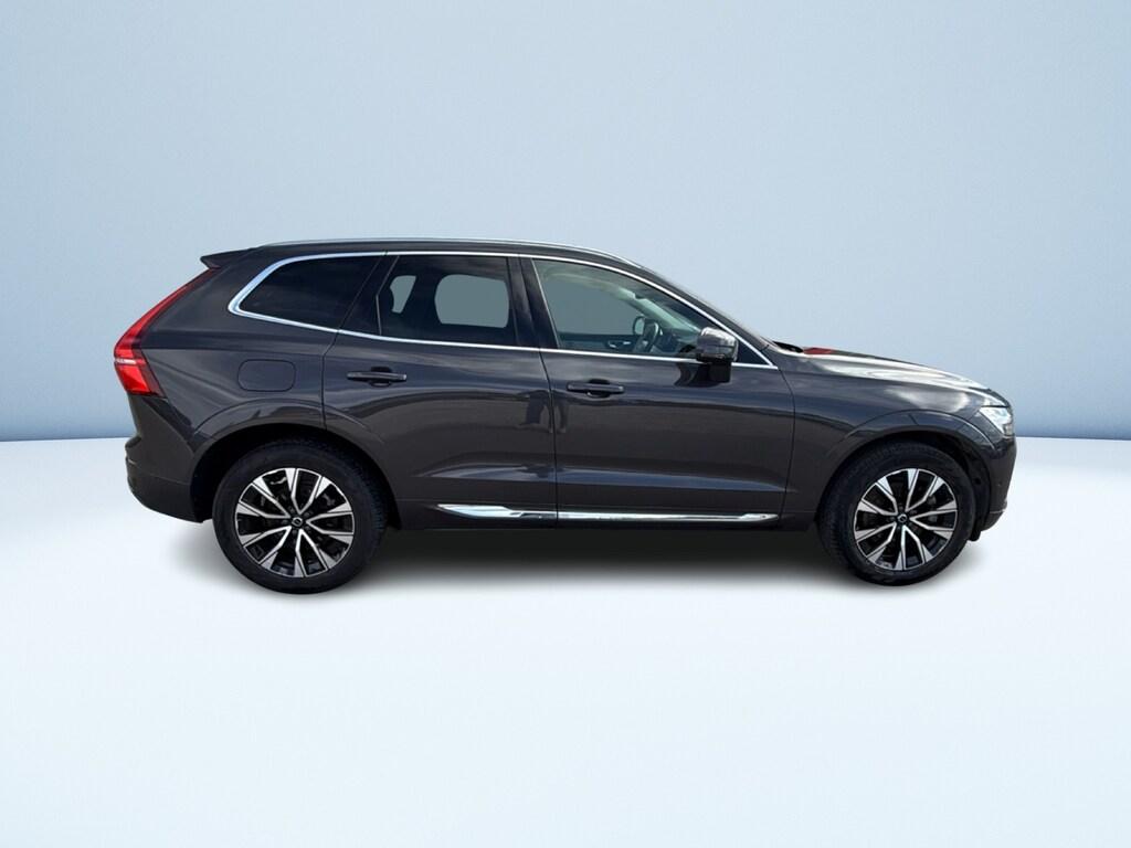 Volvo XC60 2.0 b4 Plus Bright awd auto