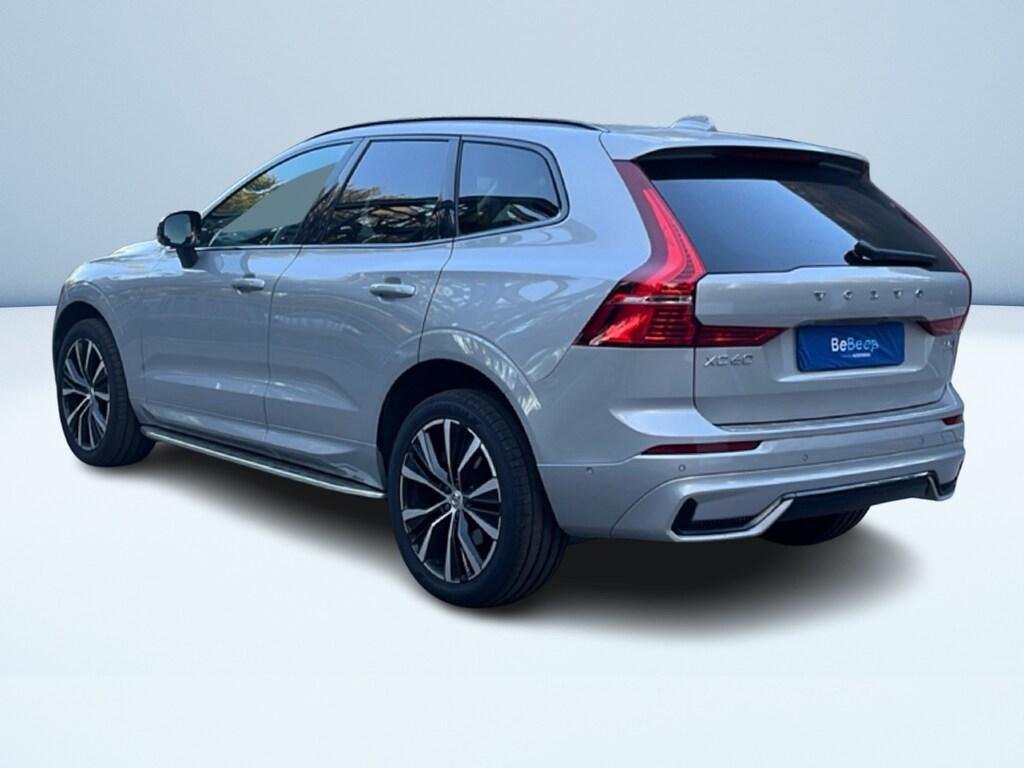 Volvo XC60 2.0 b5 Ultimate Dark awd auto
