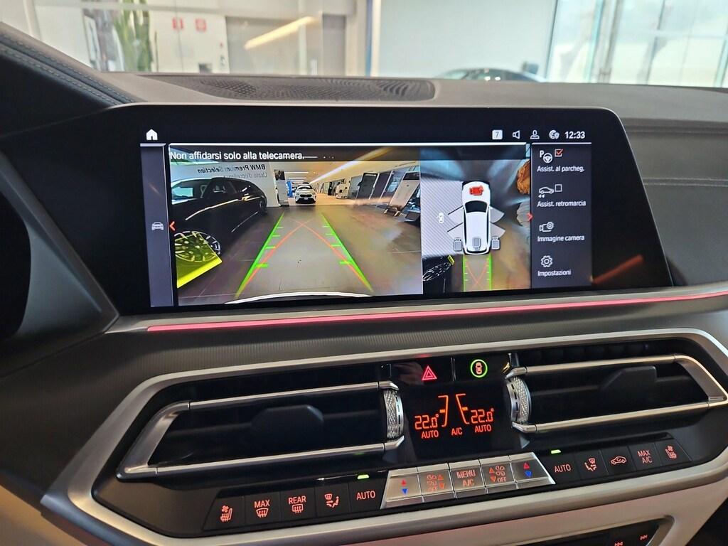 BMW X5 xdrive30d mhev 48V xLine auto