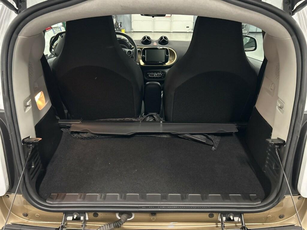 Smart fortwo eq Pulse 22kW