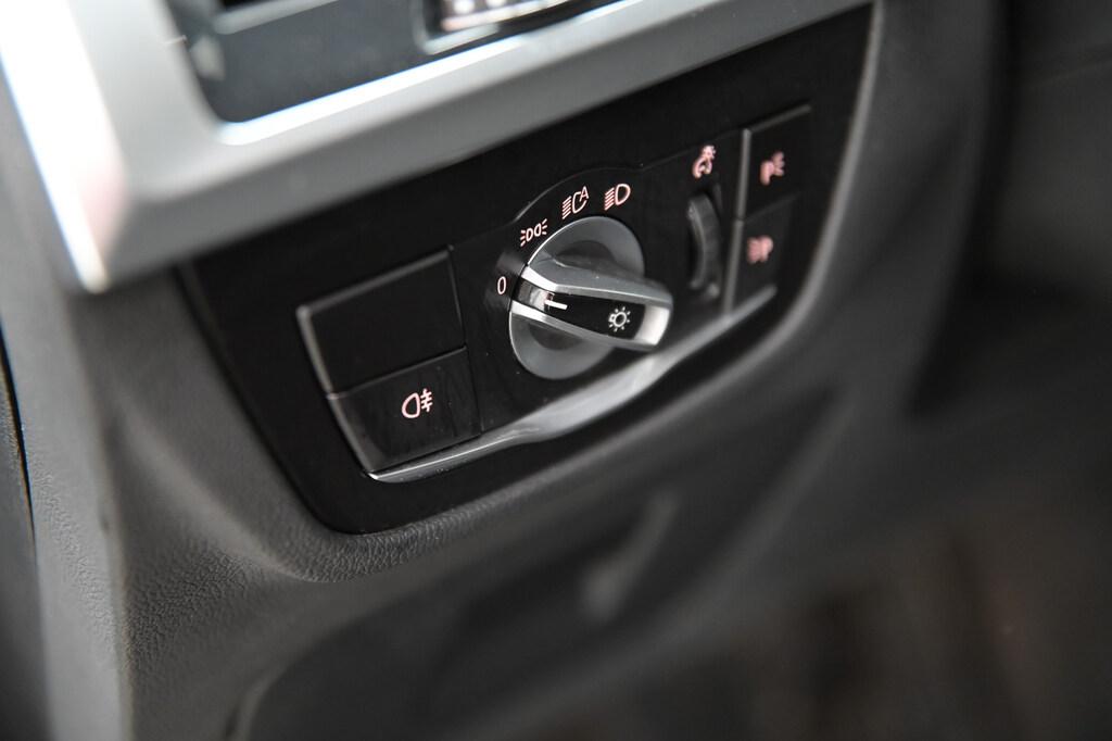 BMW X3 xdrive20d mhev 48V Business Advantage auto