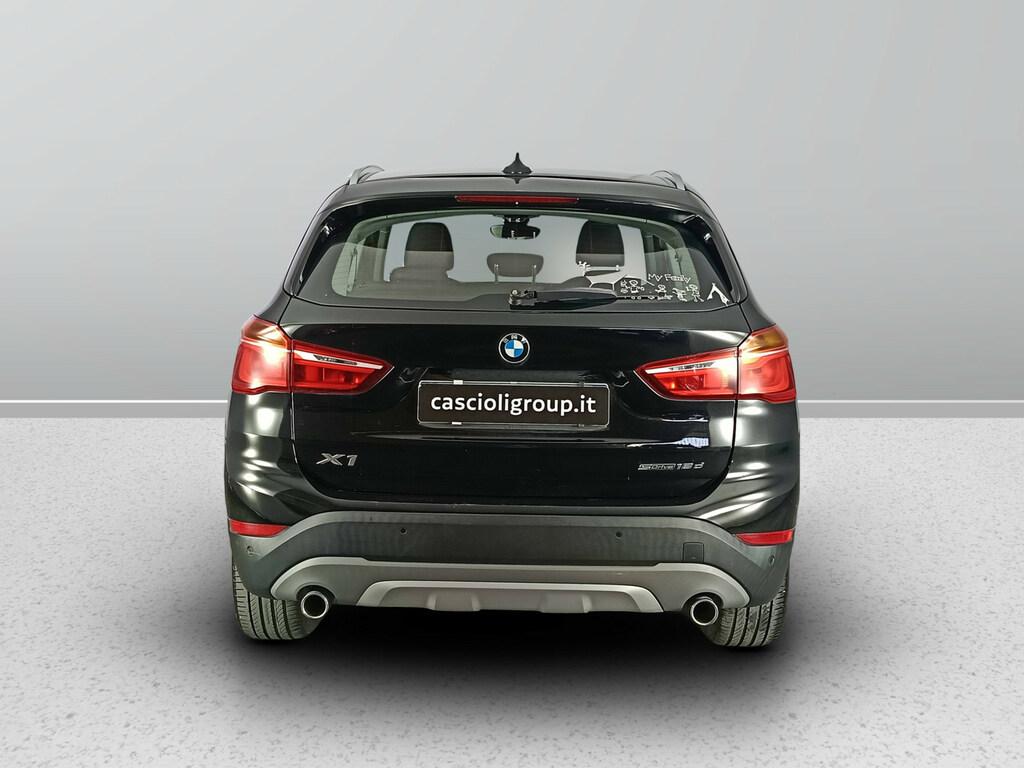 BMW X1 sdrive18d xLine auto my18