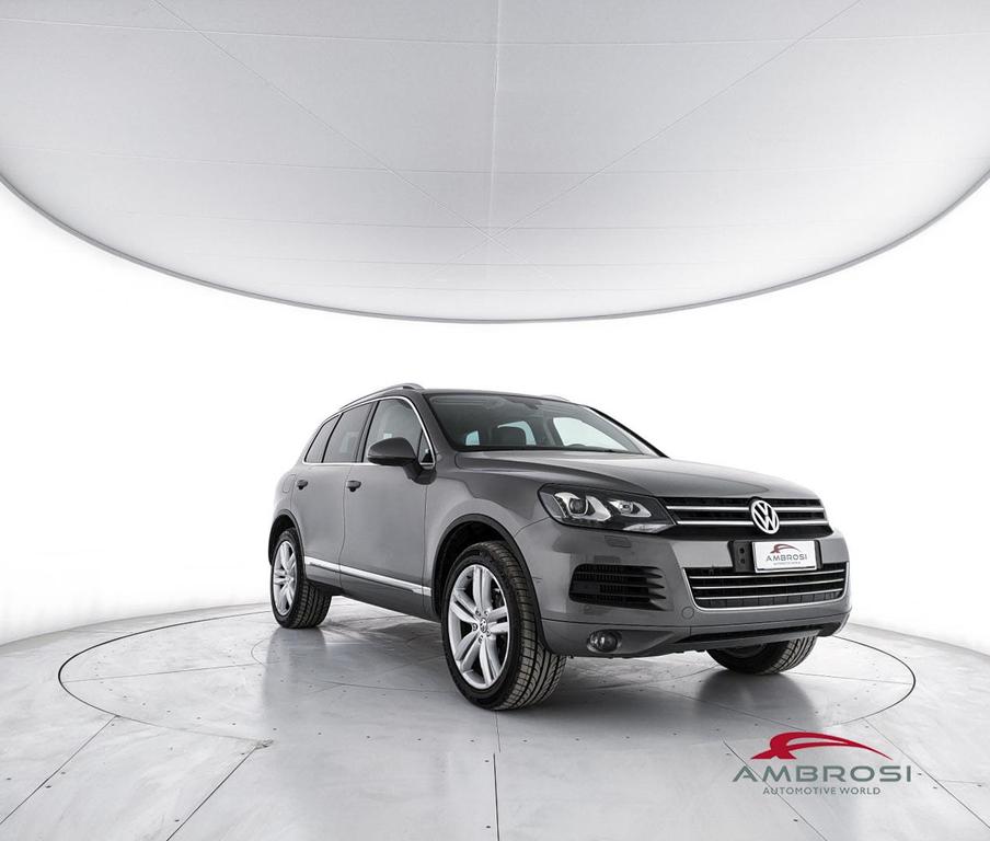 Volkswagen Touareg 3.0 V6 tdi Executive 245cv tiptronic