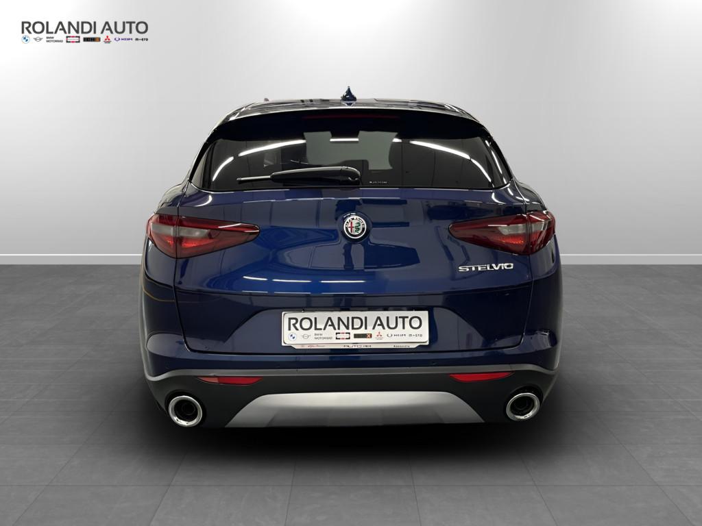Alfa Romeo Stelvio 2.2 t Super rwd 150cv auto