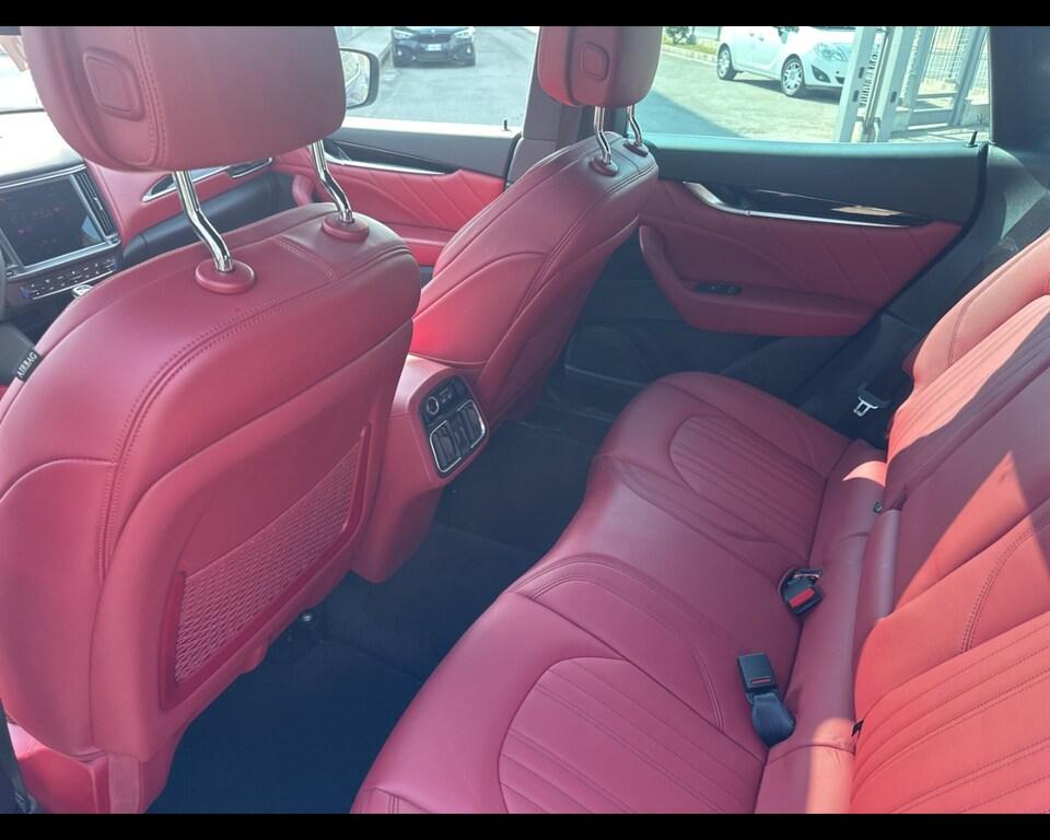 Maserati Levante 2.0 mhev GT 330cv auto