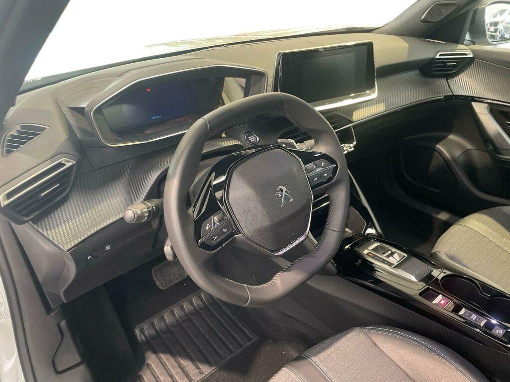 Peugeot 2008 1.2 puretech Allure s&s 130cv eat8