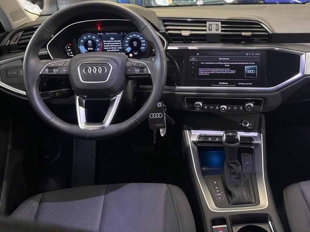 Audi Q3 35 1.5 tfsi Business Advanced s-tronic
