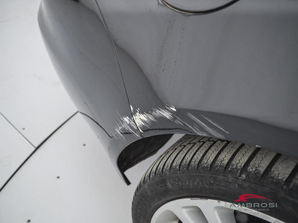 Jaguar XF 2.0d i4 Pure awd 240cv auto my18