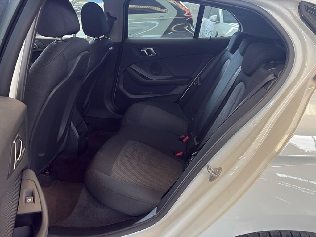 BMW Serie 1 118i Msport Exterior 136cv auto