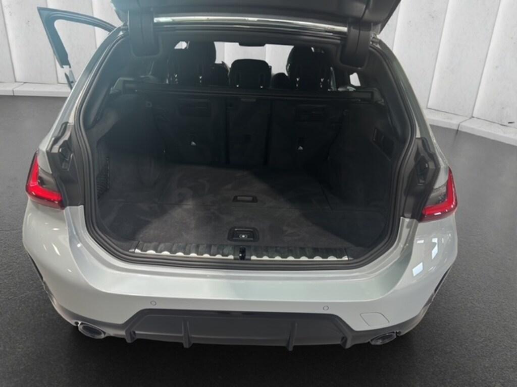 BMW Serie 3 320d Touring mhev 48V Msport xdrive auto