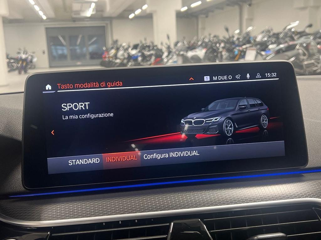 BMW Serie 5 520d Touring mhev 48V xdrive Msport auto