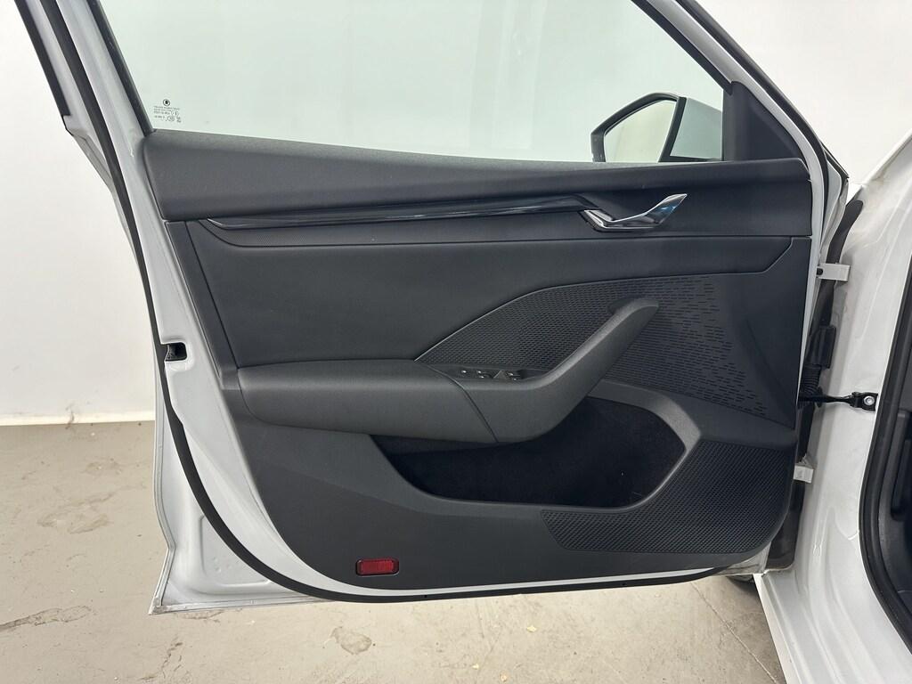 Skoda Octavia Wagon 1.5 g-tec Executive 130cv dsg