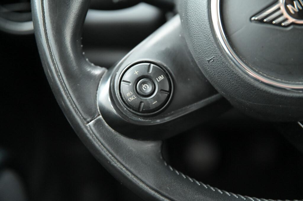 Mini One 1.5 TwinPower Turbo One Baker Street