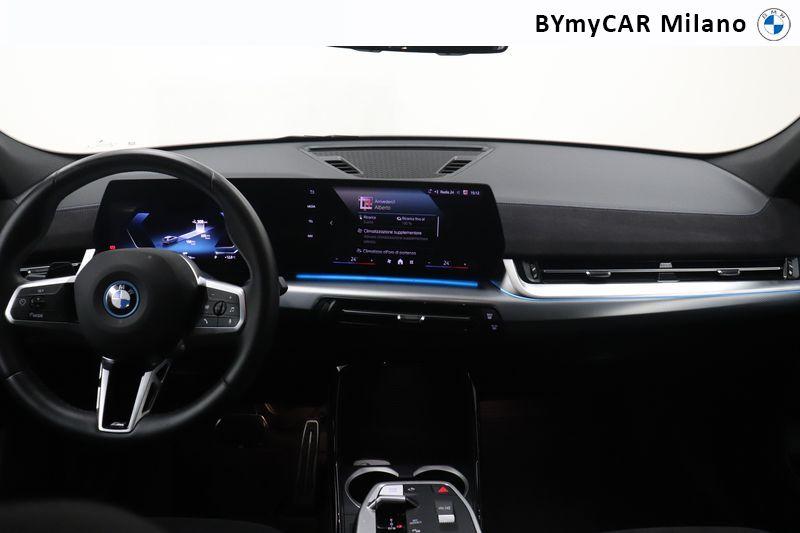BMW iX2 edrive 20 MSport