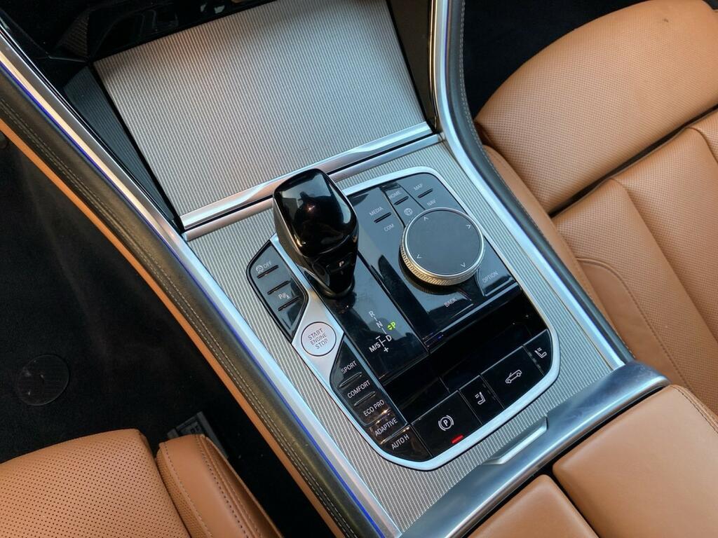 BMW Serie 8 840d Cabrio mhev 48V xdrive Individual Composition Msport auto
