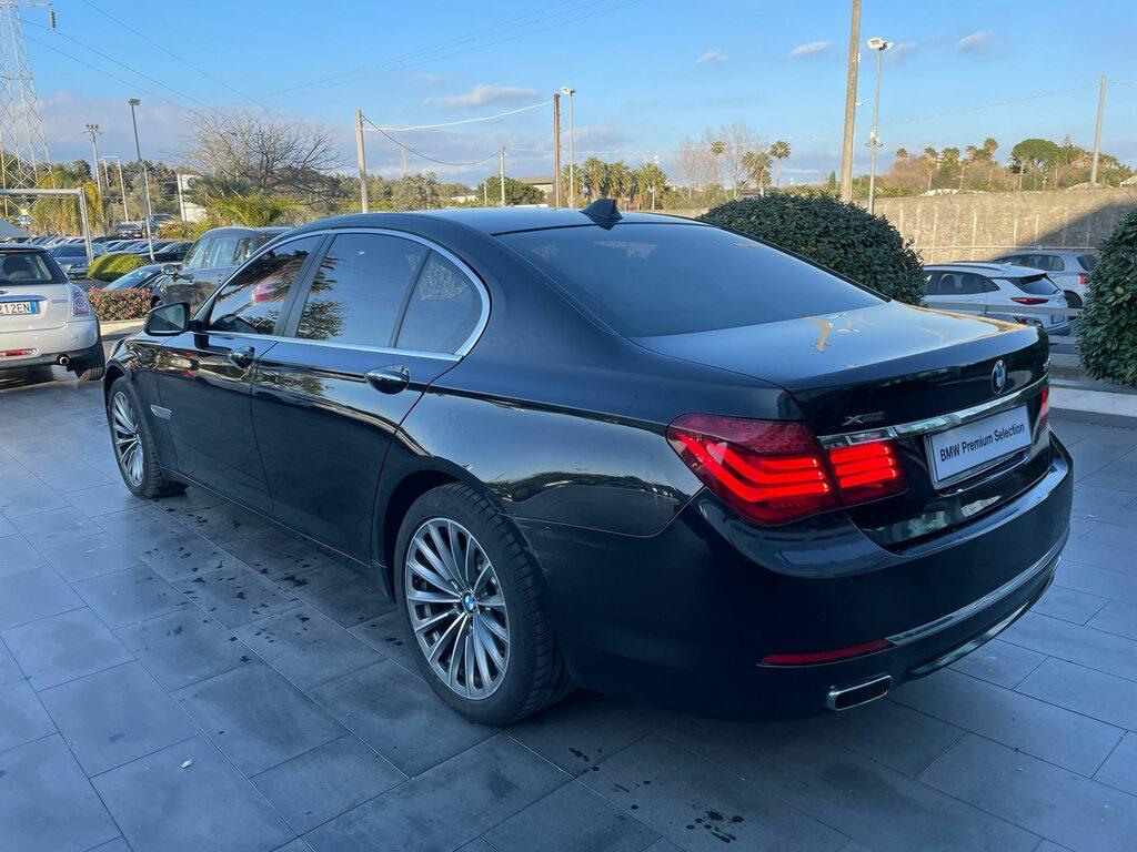 BMW Serie 7 740d xdrive Eletta 313cv auto