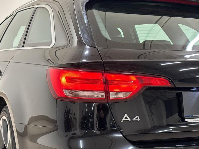 Audi A4 Avant 35 2.0 tdi S Line Edition 150cv s-tronic