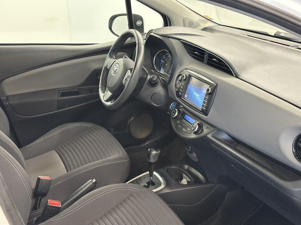 Toyota Yaris 5p 1.5 hybrid Active my18