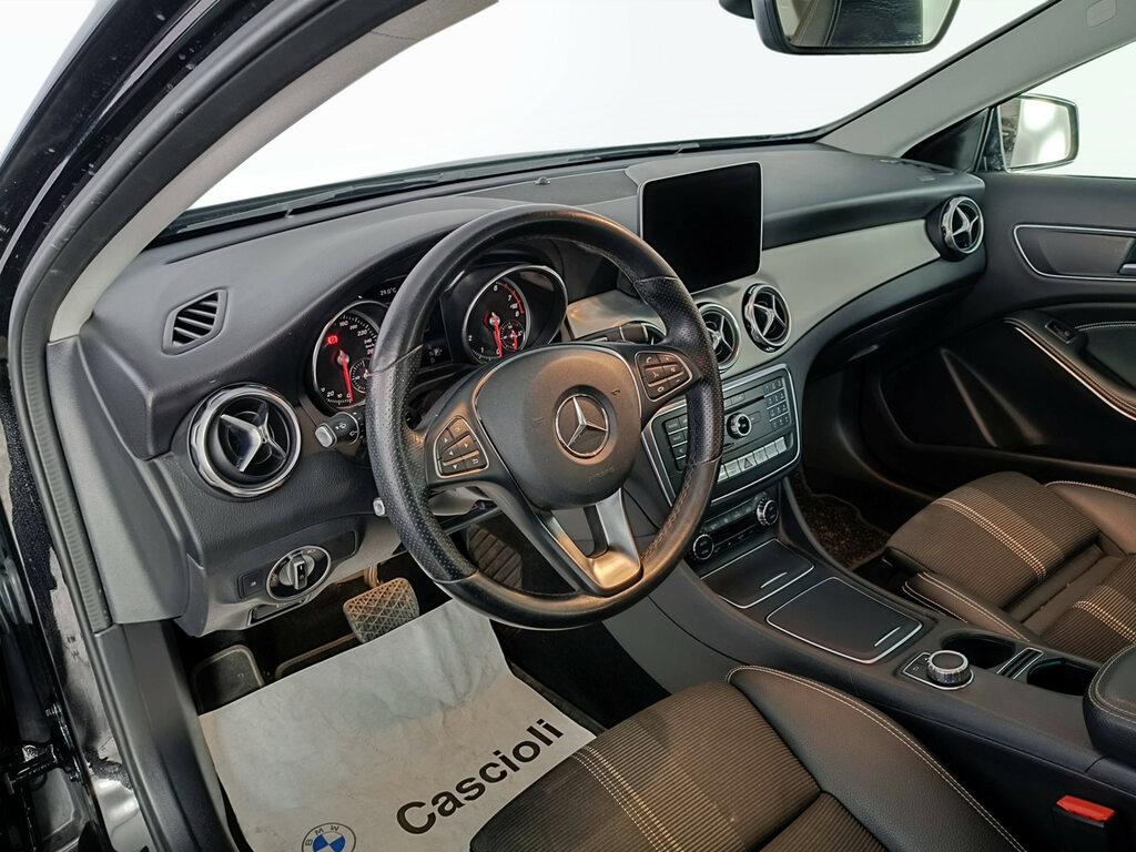 Mercedes GLA 180 Sport auto