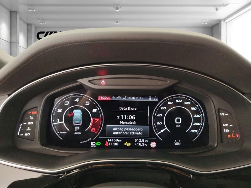 Audi Q8 RS 8 4.0 mhev 48V performance 640cv tiptronic