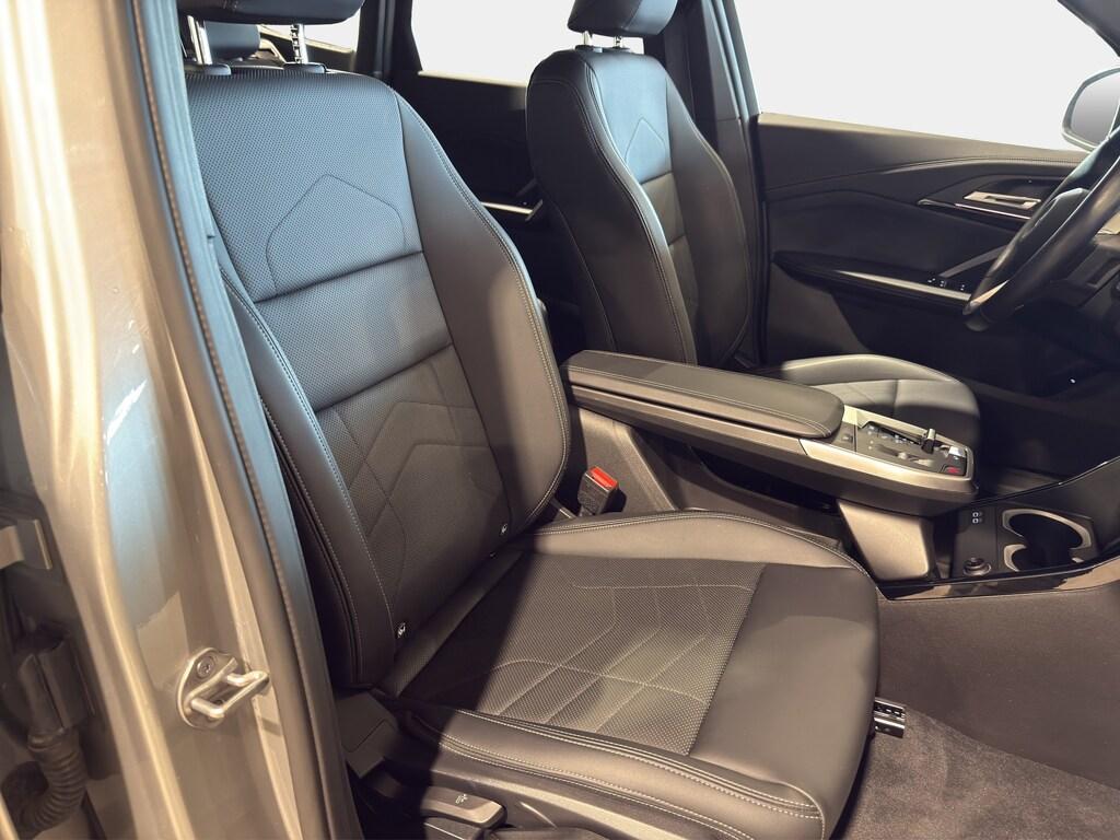 BMW iX1 edrive 20 X-Line