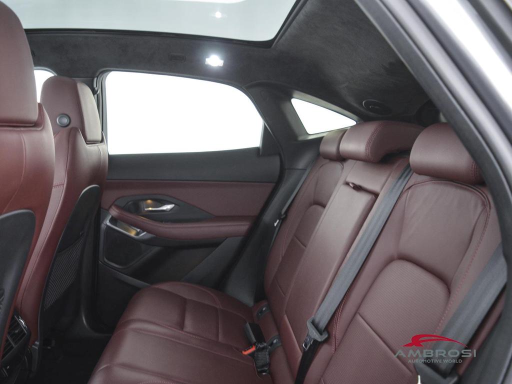 Jaguar E-Pace 2.0 D204 R-Dynamic HSE awd auto