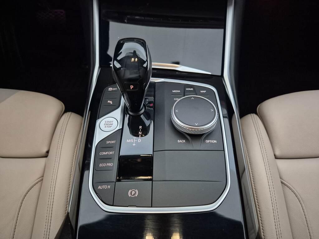 BMW Serie 3 320d Touring mhev 48V Luxury auto