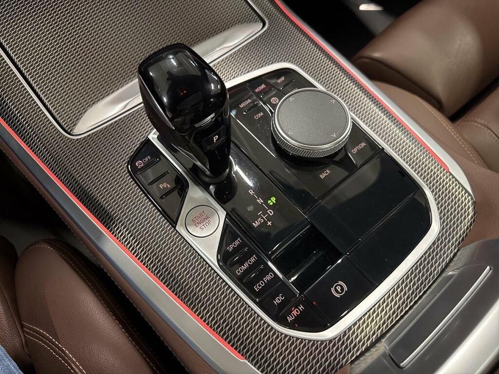 BMW X5 xdrive30d mhev 48V Msport auto