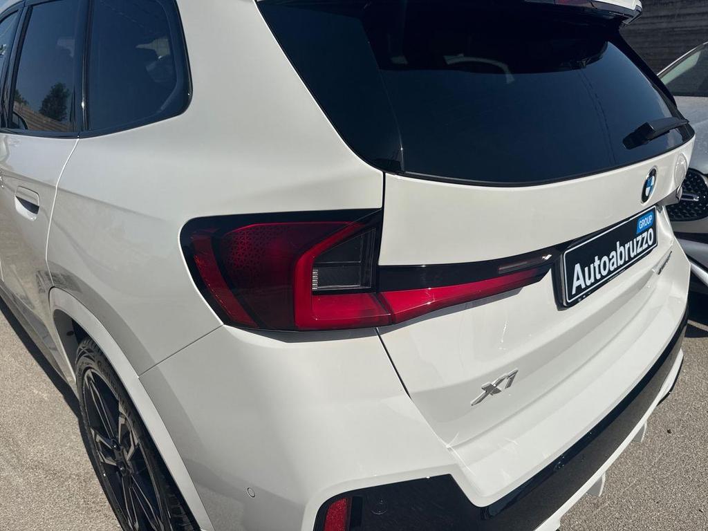 BMW X1 xdrive23i mhev 48V MSport Pro auto