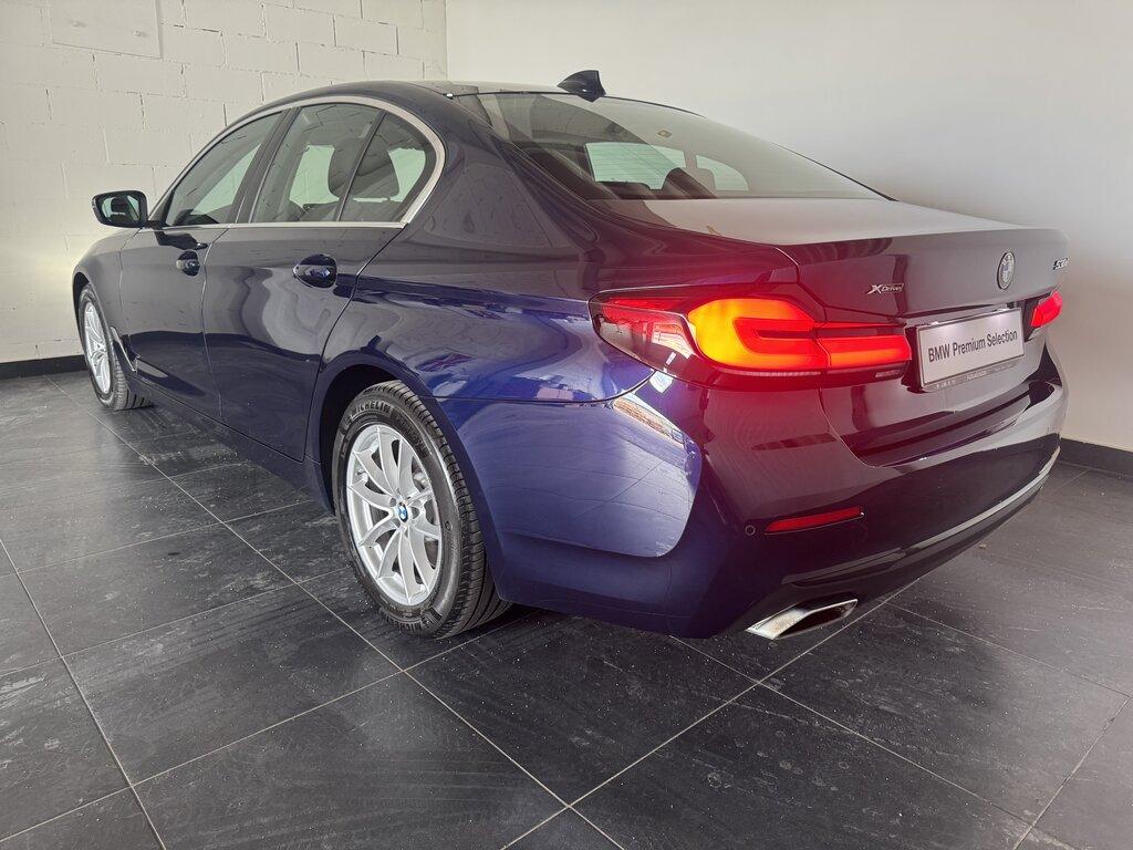 BMW Serie 5 530d mhev 48V xdrive Business auto